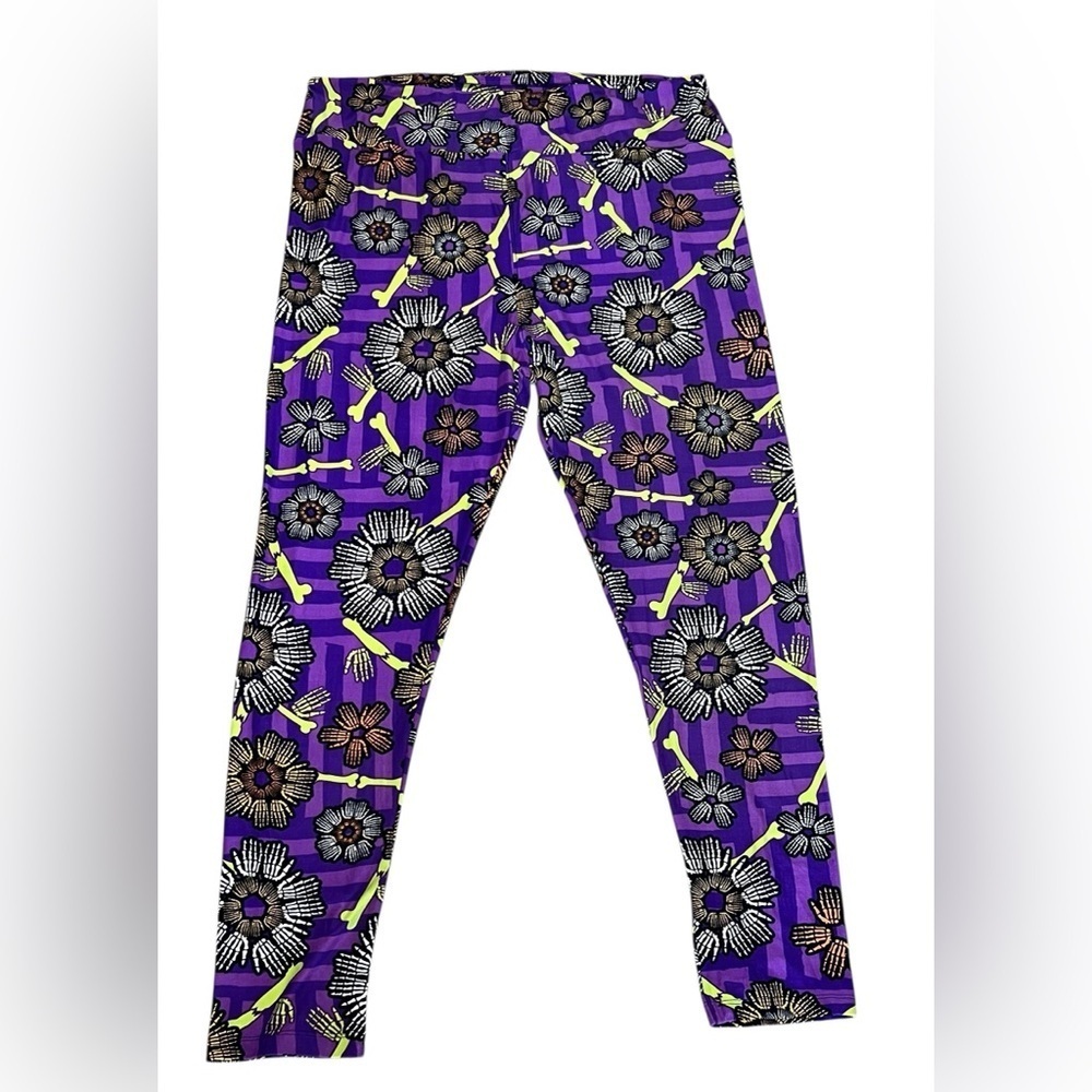 LULAROE‎ TC2 (18+) HALLOWEEN Soft LEGGINGS CREEPY SKELETON HANDS PURPLE & BLACK